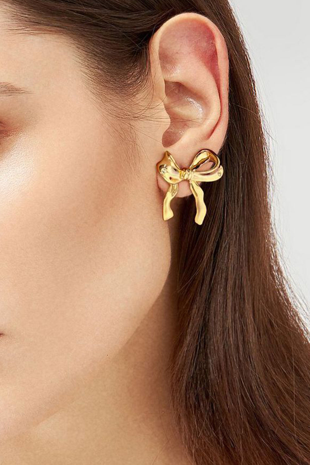 Gold Elegant Bow Studded Earrings