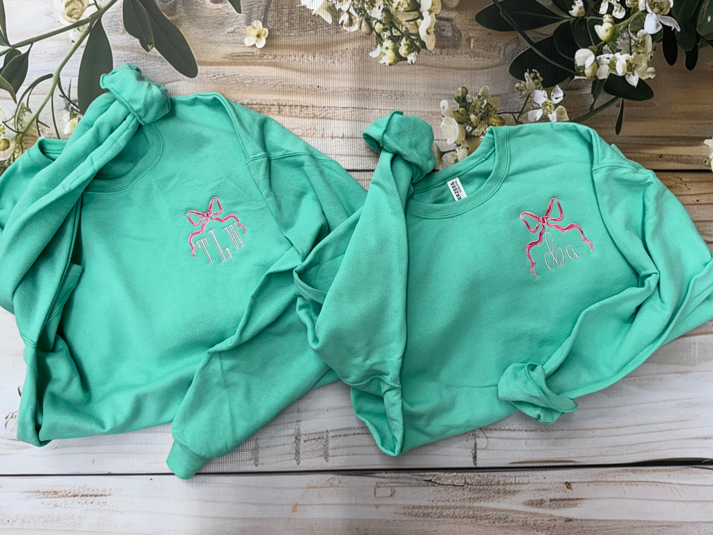 🎀 Preppy Monogrammed Embroidered 🎀 Crewneck Sweatshirt