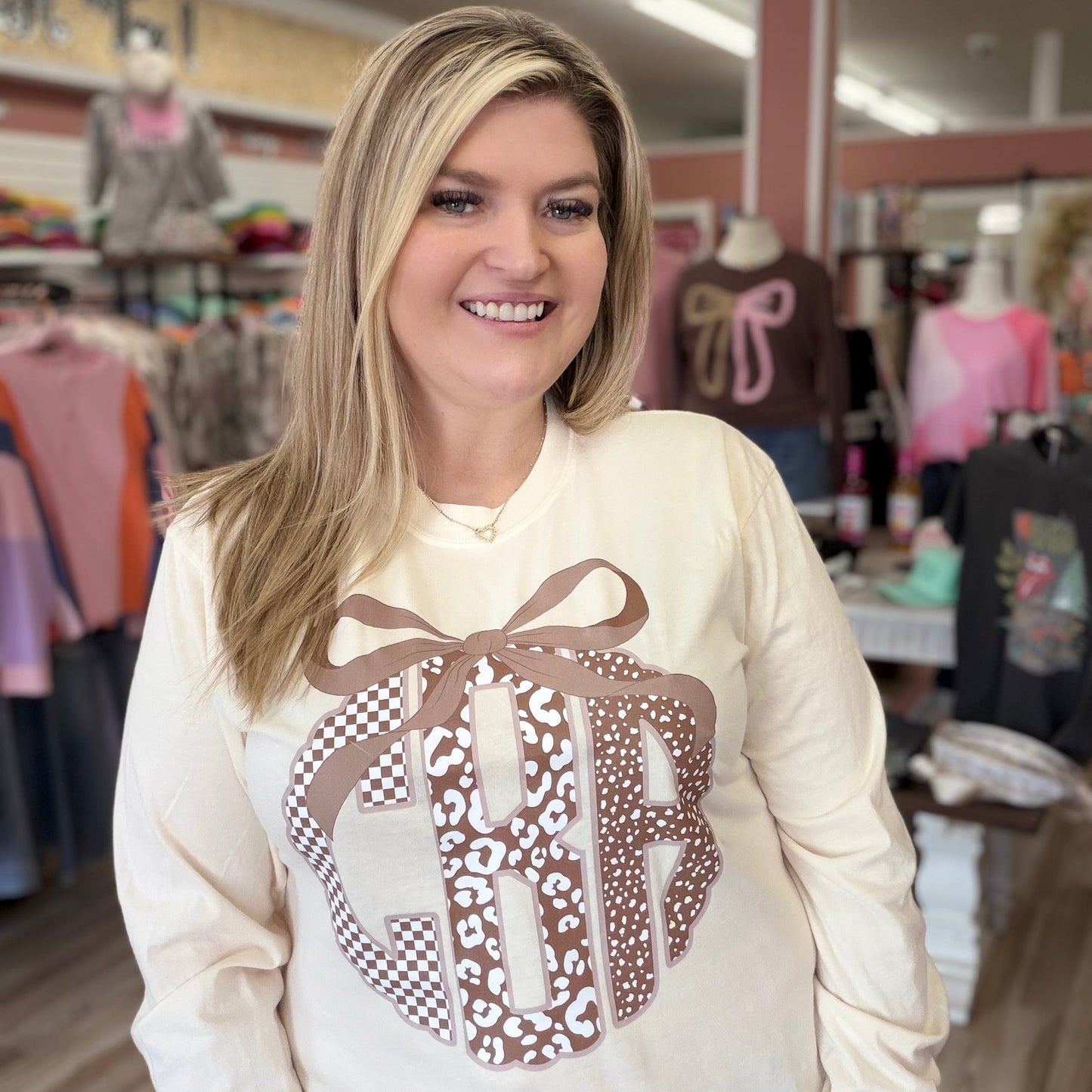 Neutral Era Circle Scalloped Monogrammed Apparel 💖