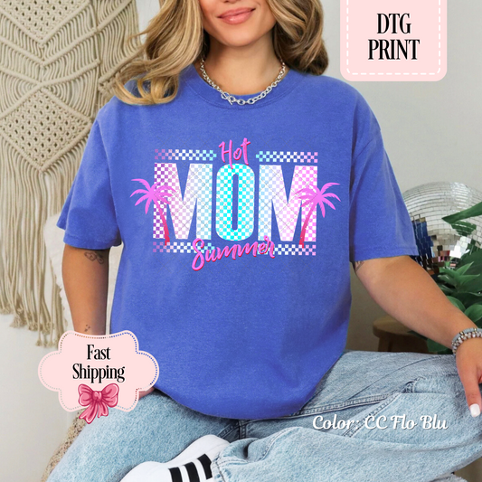 Hot Mom Summer Retro
